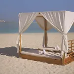 Doubletree By Hilton Dubai Jumeirah Beach 